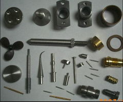 五金產品的多樣應用 銅柱、銷釘與螺絲螺母